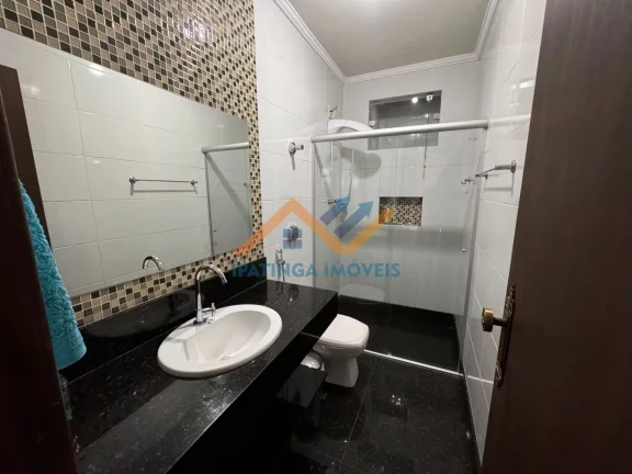 Imagem Casa à Venda no Imbaúbas - 3 Dormitórios