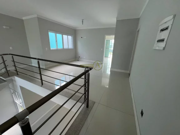 Imagem Sobrado alto padrão à venda condomínio Bougainville IV totalmente reformado