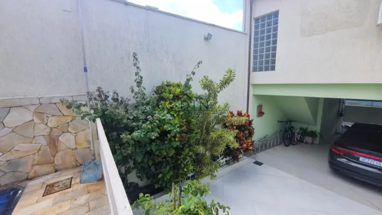 Imagem Casa na Mooca - 5 dormitórios, 4 vagas, piscina