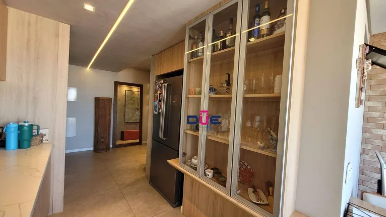 Imagem Apartamento com 2 dormitórios à venda, 74 m² por R$ 1.050.000,00 - Embaré - Santos/SP