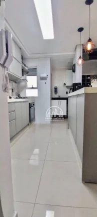 Imagem Apartamento térreo com 3 dormitórios à venda, 71 m² por R$ 424.000 - Condomínio Residencial Jardim Conquista - Jundiaí/SP