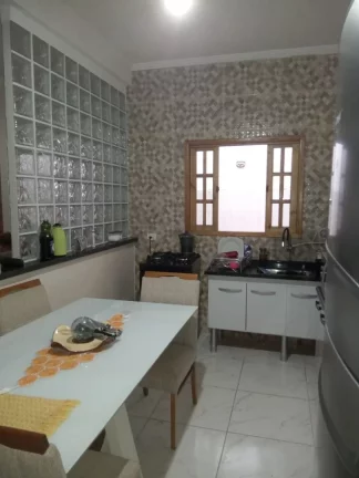 Imagem CASA COM 2 DORMITÓRIOS À VENDA, 73 M² POR R$ 550.000,00 - TUPI - PRAIA GRANDE/SP