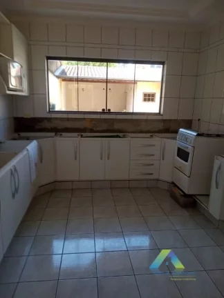 Imagem SÃO BERNARDO DO CAMPO SOBRADO 400m² COM EDICULA, 5 VAGAS COM OTIMO VALOR E LOCALIZAÇÃO !!!