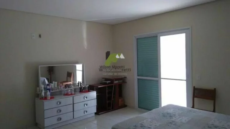 Imagem Excelente Casa em Loteamento Fechado