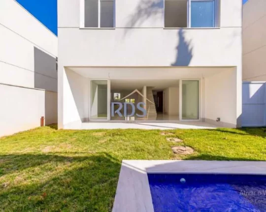 Imagem Casa de alto padrão em condomínio Fechado