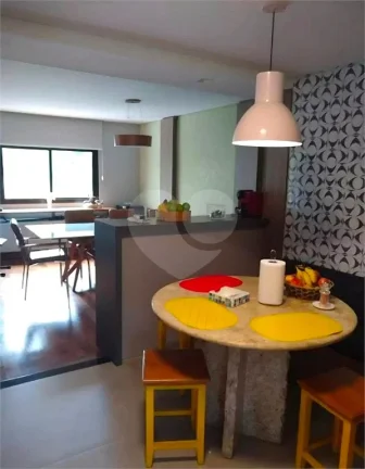 Imagem Apartamento à venda com 3 quartos, sendo 2 suítes, no condomínio Portal DE São Francisco, São Paulo - SP