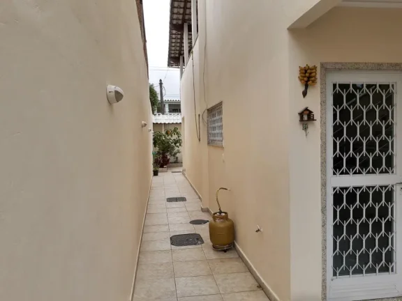 Imagem Casa para Venda em Rio de Janeiro, Cpo Grande Bairro Amazonas, 3 dormitórios, 1 suíte, 3 banheiros, 2 vagas