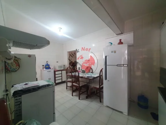Imagem Casa para reforma à Venda no bairro Independência, 2 dormitórios, 3 vagas