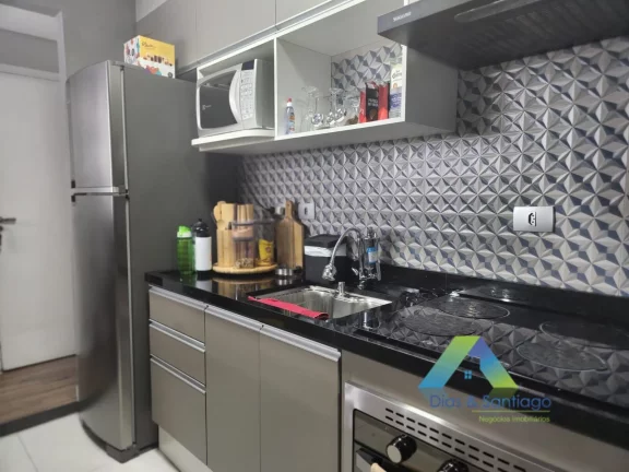Imagem APARTAMENTO REFORMADO COM 2 DORMITÓRIOS EM VILA ARAPUÃ/SP!