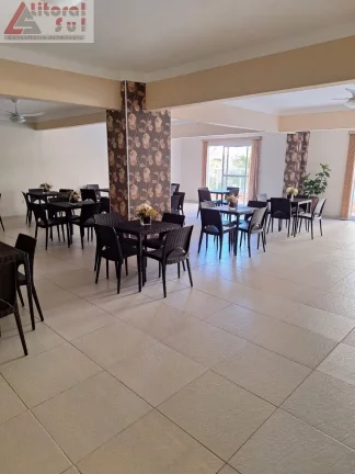 Imagem Apartamento para locação em Praia Grande-SP, Tupi: 2 quartos, 1 suite, 1 sala, 2 banheiros, 1 vaga de garagem.