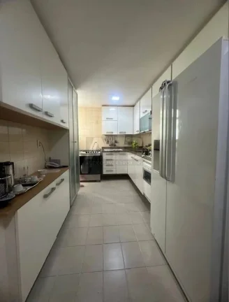 Imagem Apartamento à venda na Barra da Tijuca, 139m2, 3Qtos, 2Vagas, vista mar!