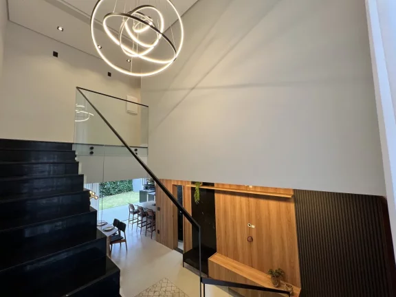 Imagem Casa Alto Padrão para Venda em Florianópolis / SC no bairro Cachoeira do Bom Jesus