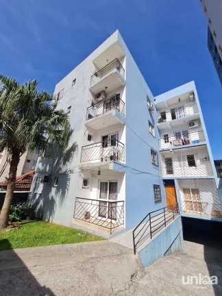 Apartamento mobiliado de 01 dormitório no Bairro Dores à uma quadra do Royal Pla