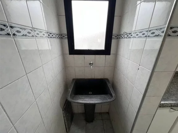 Imagem Apartamento à Venda em Guilhermina, Praia Grande - SP