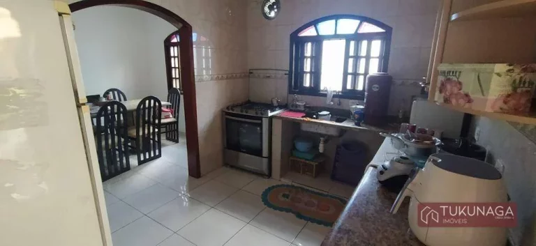 Imagem Sobrado à venda, 185 m² por R$ 480.000,00 - Cocaia - Guarulhos/SP