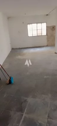 Imagem Ampla Loja de Esquina - Estuário - Santos/SP