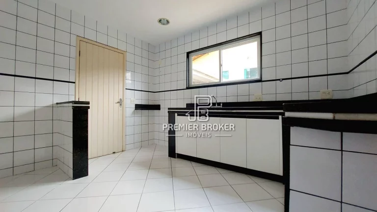 Imagem Casa à venda, 194 m² por R$ 850.000,00 - Albuquerque - Teresópolis/RJ