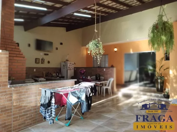 Imagem CASA C/ 100 M² / 02 QUARTOS / 04 VAGAS
