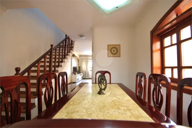 Imagem Sobrado à venda com 3 quartos, sendo 3 suítes, em Butantã, São Paulo - SP