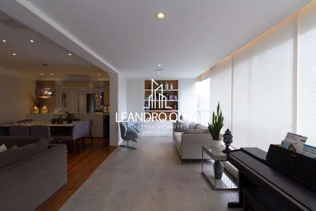 Imagem Condomínio Maison Lalique - Apartamento à venda com 181m², 4 quartos, 3 suites e 3 vagas em Moema
