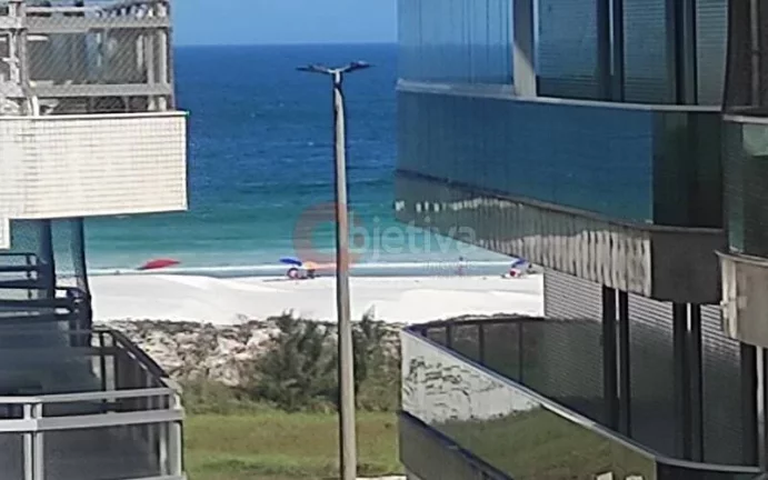Imagem Apartamento de alto Padrão a venda de 3 quartos - Algodoal - Cabo Frio