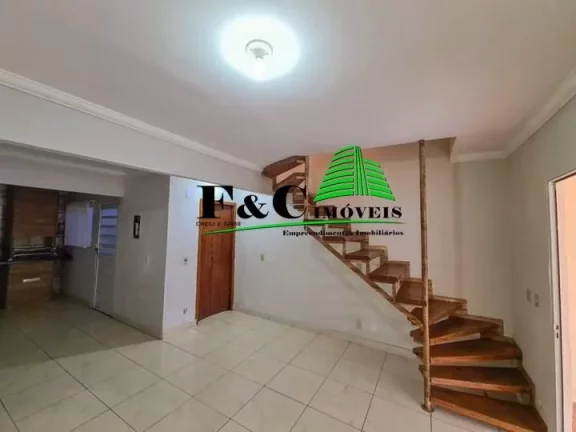 Imagem Casa / Sobrado para Venda em Pinhalzinho, --------------, 2 dormitórios, 2 banheiros, 2 vagas