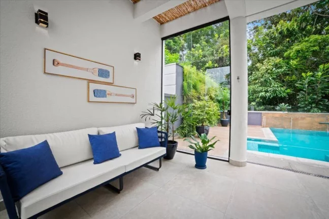 Imagem Venda de Casa de Alto Padrão na Riviera de São Lourenço Módulo 24