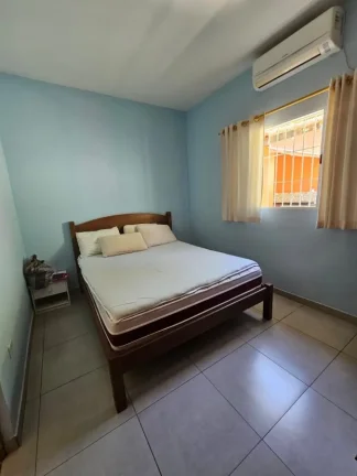 Imagem Casa para Venda em Itanhaém, Jamaica (Praia), 3 dormitórios, 1 suíte, 1 banheiro, 3 vagas
