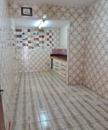 Imagem Casa térrea, 2 dormitórios, sala 2 ambientes, cozinha, , banheiro, lavanderia, 1 vaga de garagem. ...