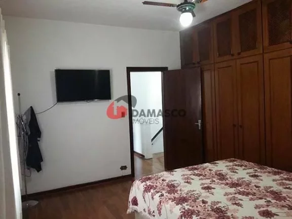 Imagem Sobrado à venda 3 Quartos, 1 Suite, 4 Vagas, 201M², Santa Maria, São Caetano do Sul - SP