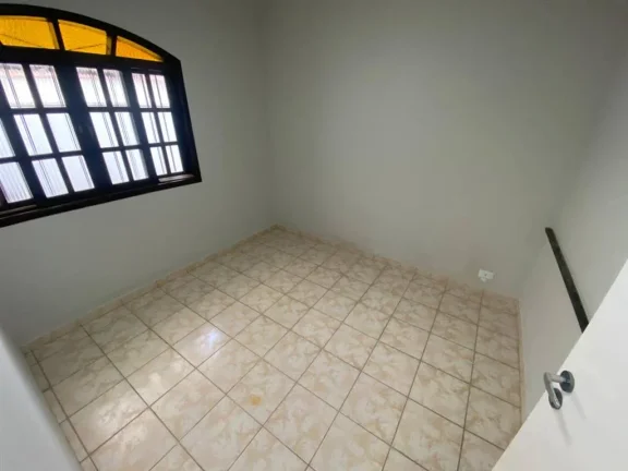 Imagem CASA COM 132 m² - ITAGUAÍ - MONGAGUA SP