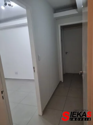 Imagem Sala comercial para locação no Tatuapé, São Paulo-SP: 2 salas, 2 banheiros, 25m² de área.