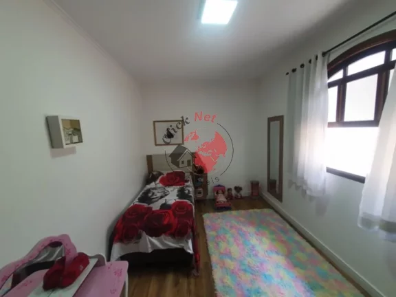 Imagem Sobrado para Venda no bairro Jardim das Maravilhas, 4 dormitórios, 1 suíte, 2 vagas
