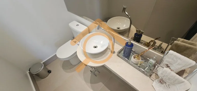 Imagem Apartamento de luxo no Condomínio Domínio Marajoara: 3 quartos, 3 suítes, 2 salas, 5 banheiros, 3 vagas, 190m² em SP. Venha conferir!