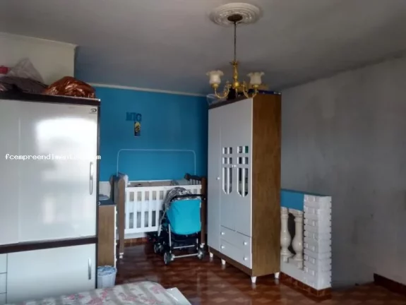 Imagem Sobrado para Venda em Limeira, Jardim Hortência, 4 dormitórios, 1 suíte, 1 banheiro, 2 vagas