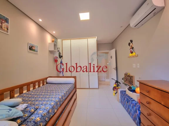 Imagem Apartamento de luxo à venda em Santos-SP, 3 suítes, 2 banheiros, 2 vagas demarcadas, 177m² no Boqueirão! R$1.800.000