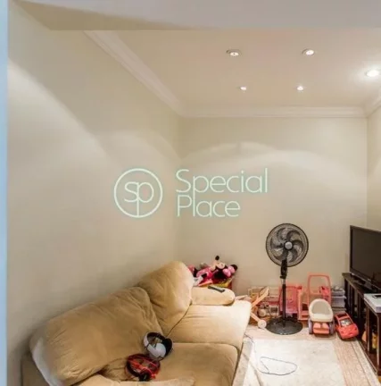 Imagem Clean e espaçosa.! Sala Estar voltada para Jardim com Piscina e Churrasqueira. 5 Dormitórios, send...