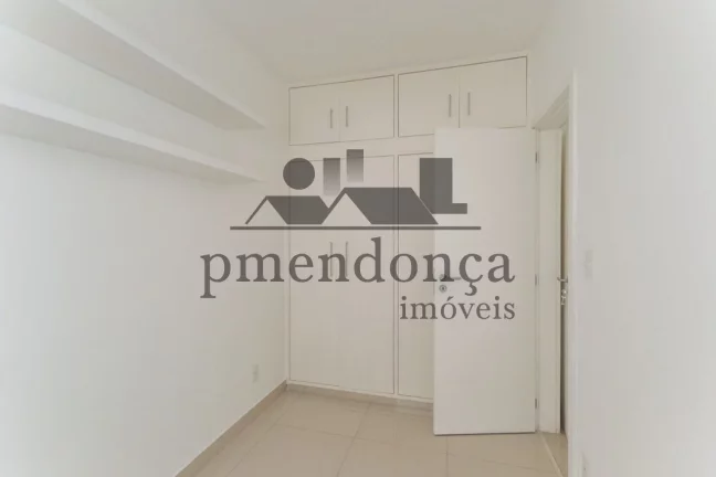 Imagem Higienópolis, apartamento reformado com 3 quartos (1 suíte) e 1 vaga, 164 m².