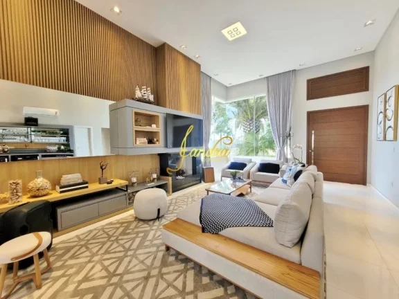 Imagem Casa térrea no Enseada com piscina aquecida e 4 suítes