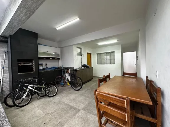 Imagem Sobrado com 4 dormitórios à venda, 276 m² por R$ 895.000,00 - Vila Lúcia - Poá/SP