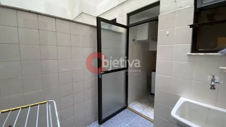 Imagem Apartamento com 3 dormitórios à venda, 128 m², Passagem - Cabo Frio/RJ