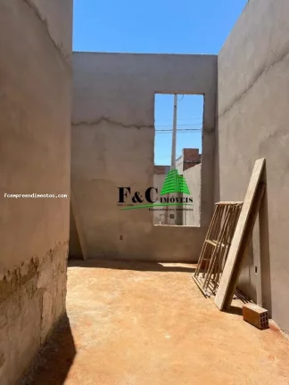 Imagem Casa para Venda em Limeira, Residencial Palmeira Real, 2 dormitórios, 1 banheiro