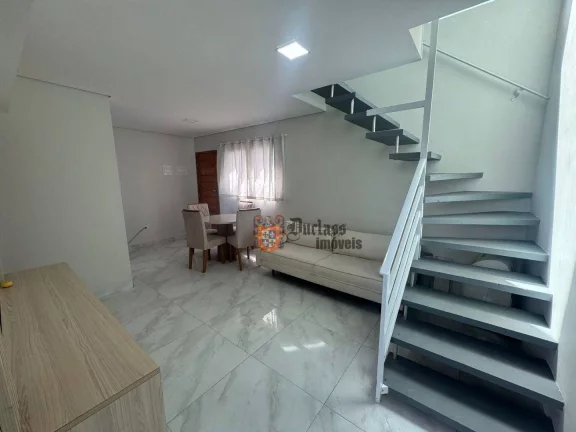 Imagem Sobrado com 2 dormitórios à venda, 67 m² por R$ 389.000,00 - Vila Atlântica - Mongaguá/SP