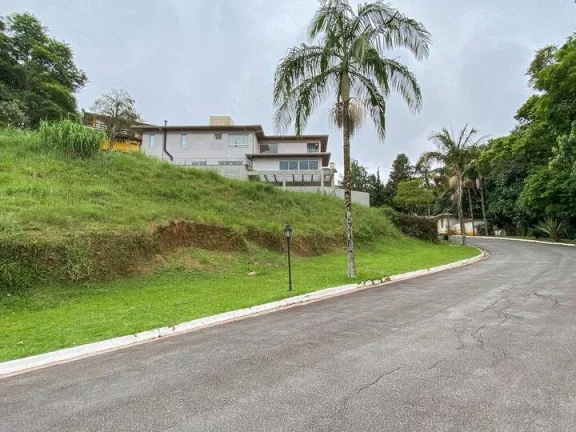 Imagem Excelente lote de 792, 60 m² em aclive e ótima localização no residencial P