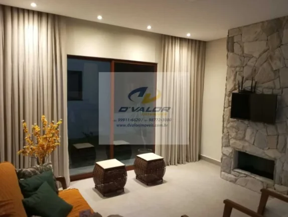 Imagem Vendo Casa, Porteira Fechada, em Condomínio Fechado com 300m², 5 quartos, s/ 2 suítes e 4 vagas