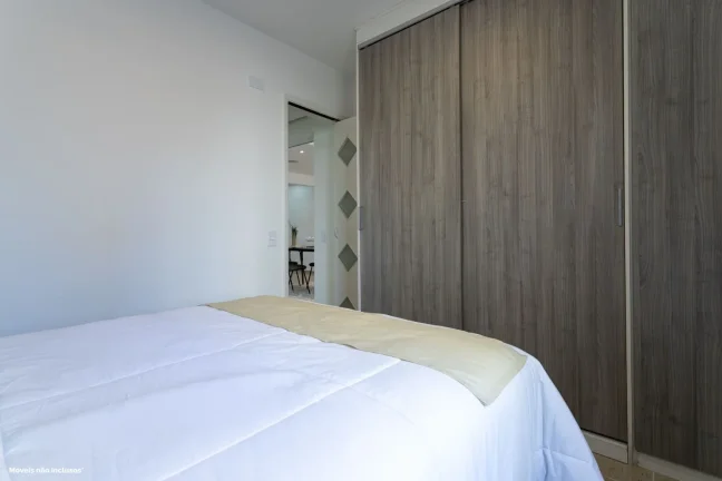 Imagem Apartamento 65M², 2Q, 1 Banheiro, 1 Vaga, Armários, Jardim.
