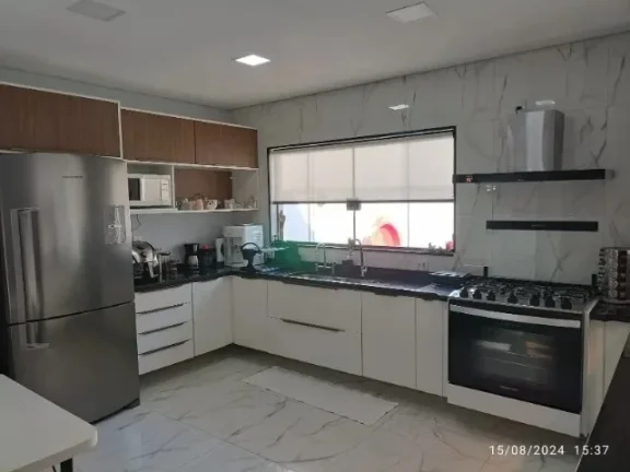 Imagem Lindo Sobrado em Condomínio Fechado no Residencial Granja Deolinda em Sorocaba