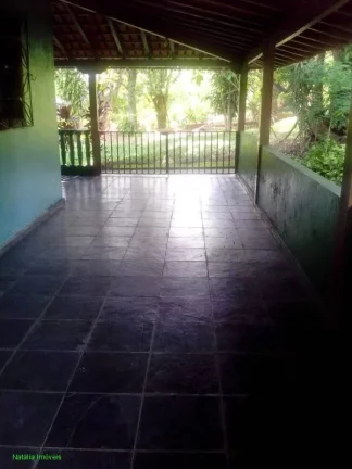 Imagem *2 SÍTIOS COM ÁREA TOTAL DE 9.425M²
*2 CASAS 
*TODO GRAMADO
*2 PISCINAS, 2 LAGOS
*ESCRITURA E REG...