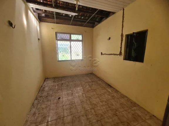 Imagem Casa a venda na Rua Senador Alencar, 1301 - Centro, com 2 quartos, 2 banheiros, Quintal e 1 Vaga de ...