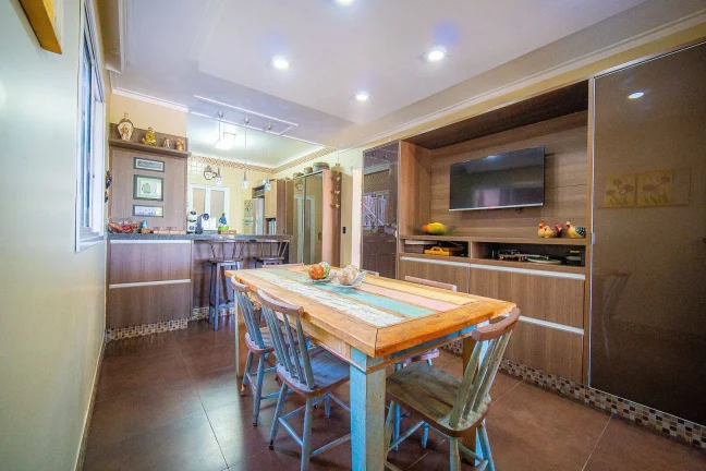 Imagem Casa 4 suítes a venda, 385 m² por R$ 1.980.000 - Granja Viana - Cotia/SP
